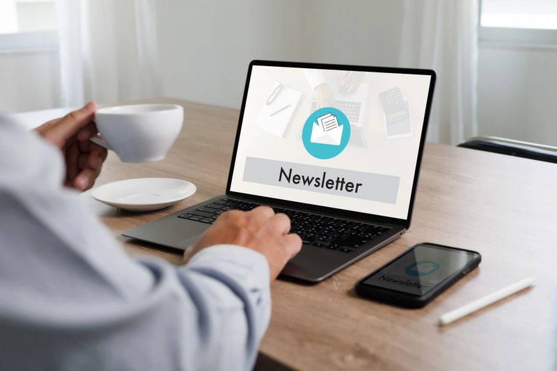 Join Register Newsletter to Update Information and Subscribe Register Member