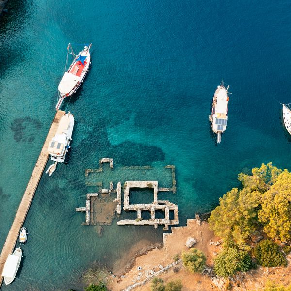 Kleopatra Hamamı Koyu (Batık Hamam Koyu) - Göcek
