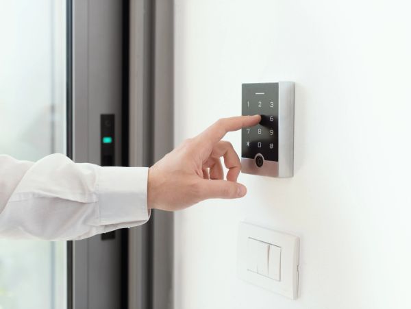 Πληκτρολόγιο συστήματος συναγερμού ασφαλείας στην Πάφο
