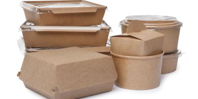 Envases biodegradables de cartón para comida.