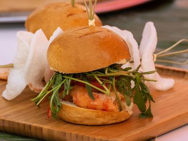 lobster sliders ready to eat
