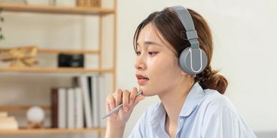 Student preparing for the IELTS exam with personalised online coaching