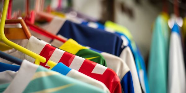 Jackpot Shop Discount Deals on Fashion