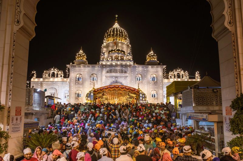 The people near the Gurudwara Bangla Sahib on the occassion of the Gurpurab in New Delhi, India