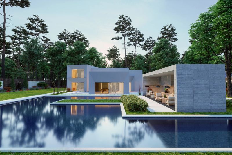 Luxurious Villa Exterior With Swimming Pool