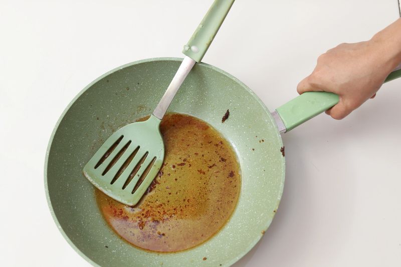 used cooking oil with high content of free fatty acids and carcinogenic compounds cause of cancer