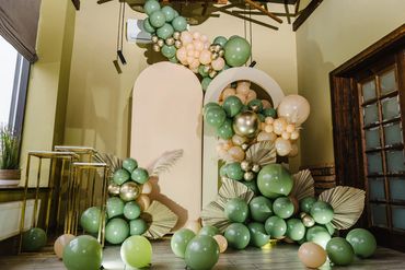 Balloon Garland for event decorating in Jupiter, FL. Palm Beach County