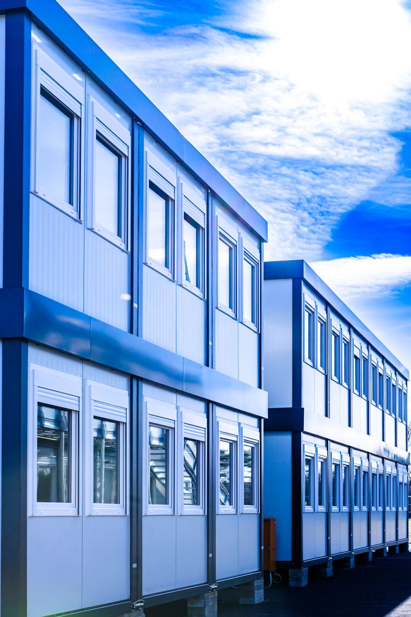 typical modern mobile home container - photo