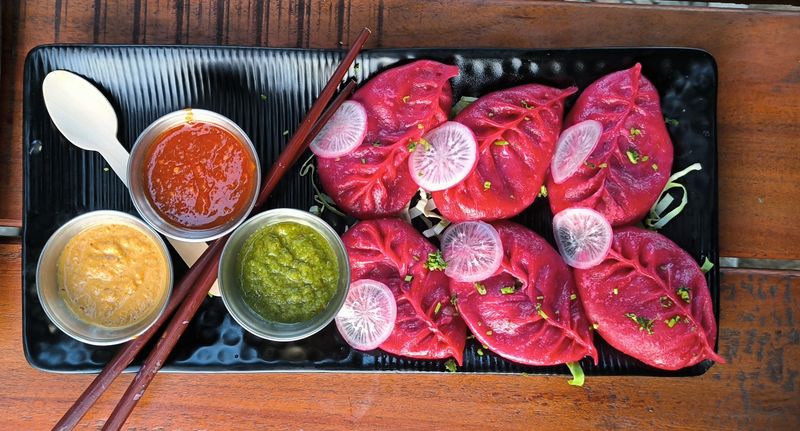 Pink Momo's with Chutney