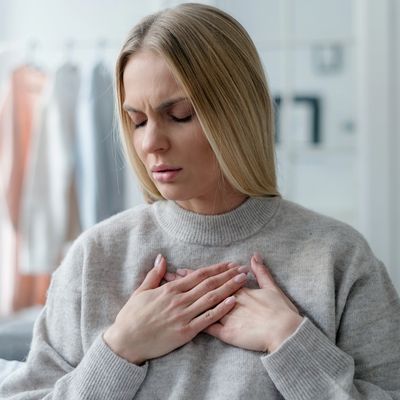 Panic Disorder image, woman feeling heart function