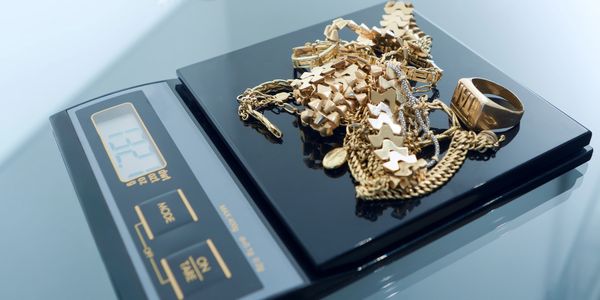 Selling Broken Jewelry At Elegant Exchange in Bethlehem PA