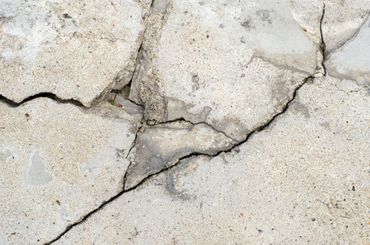 cracks on foundation need repair