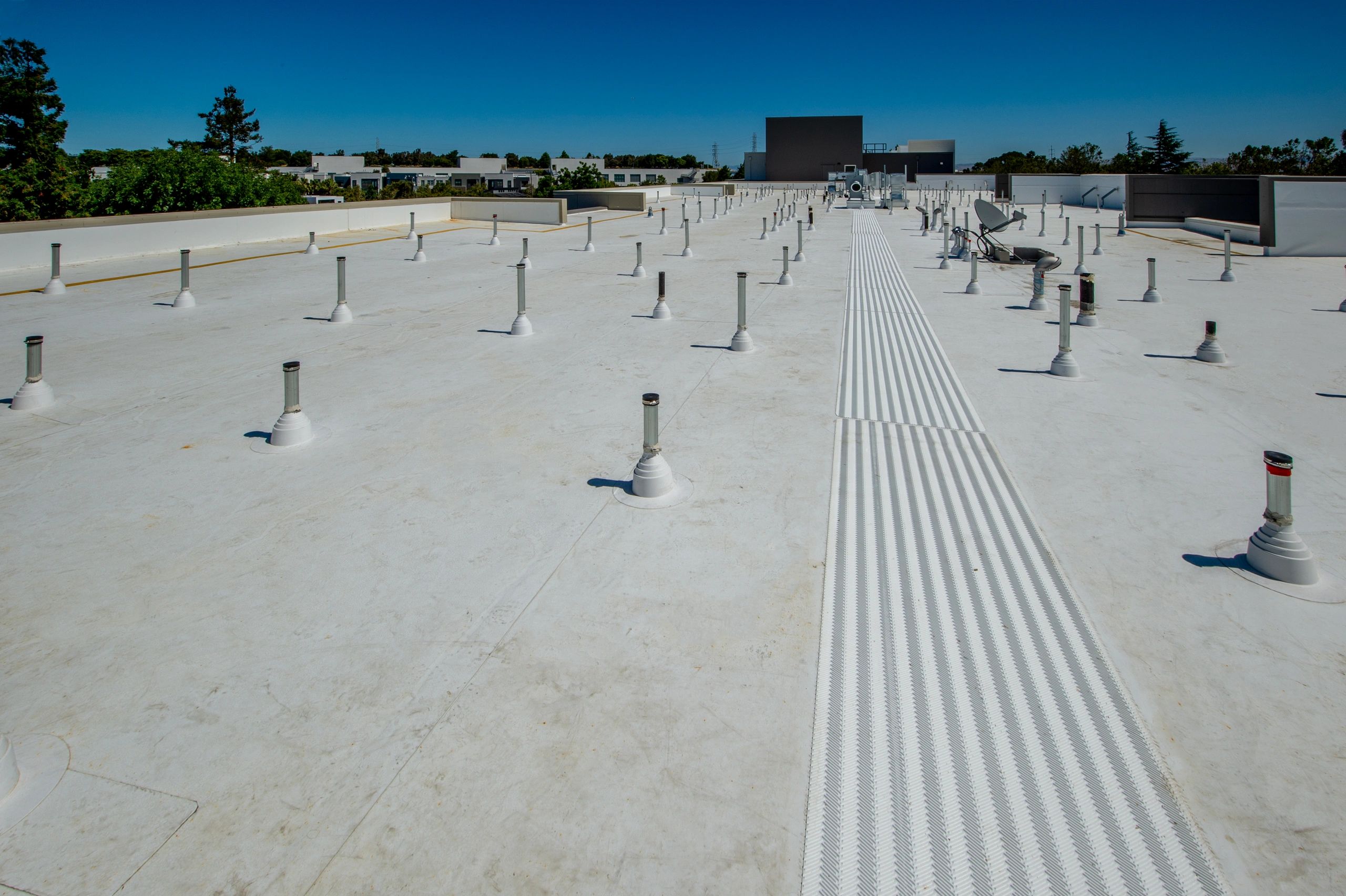 The Ultimate Guide to Flat Roofing Systems