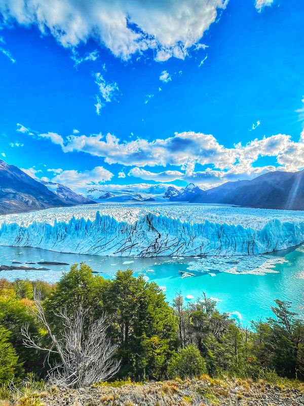 Argentina vacation package Patagonia el Calafate day tours adventure - tour to explore glaciers 