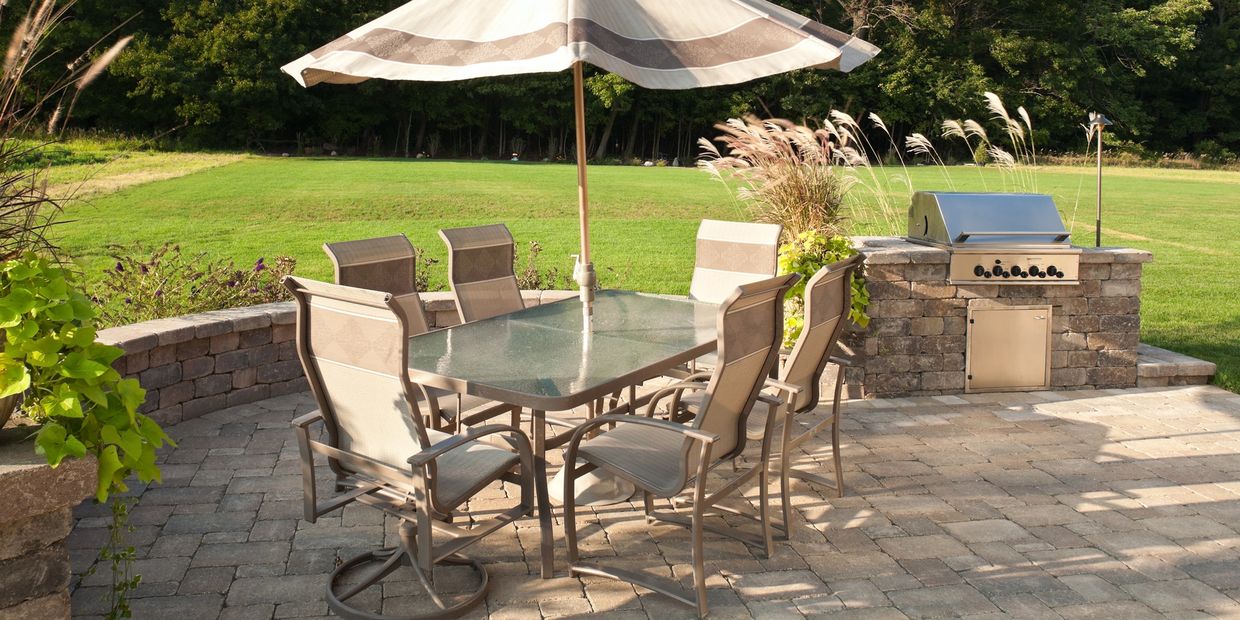 St. Cloud, MN - paver patio installer, hardscape, retaining wall, outdoor kitchen, concrete patio