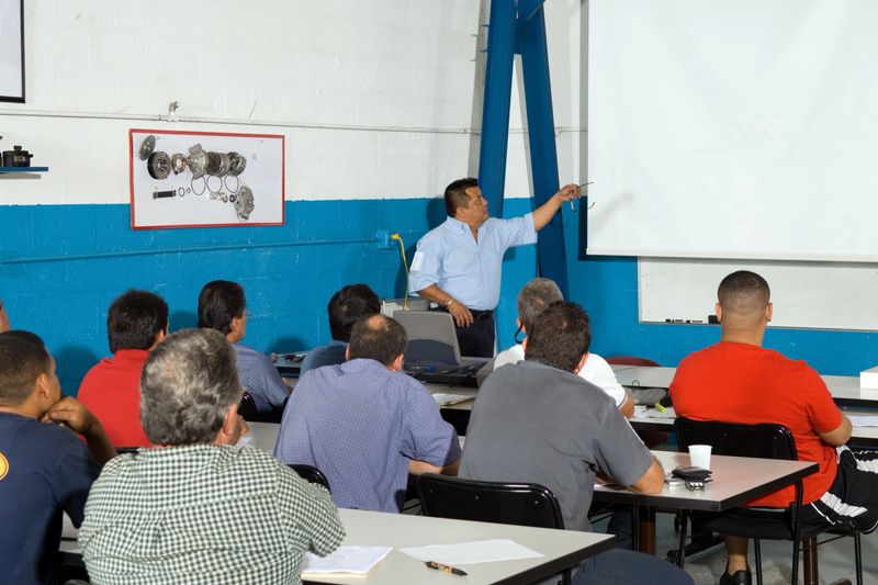 Adult Class Automobile technicians