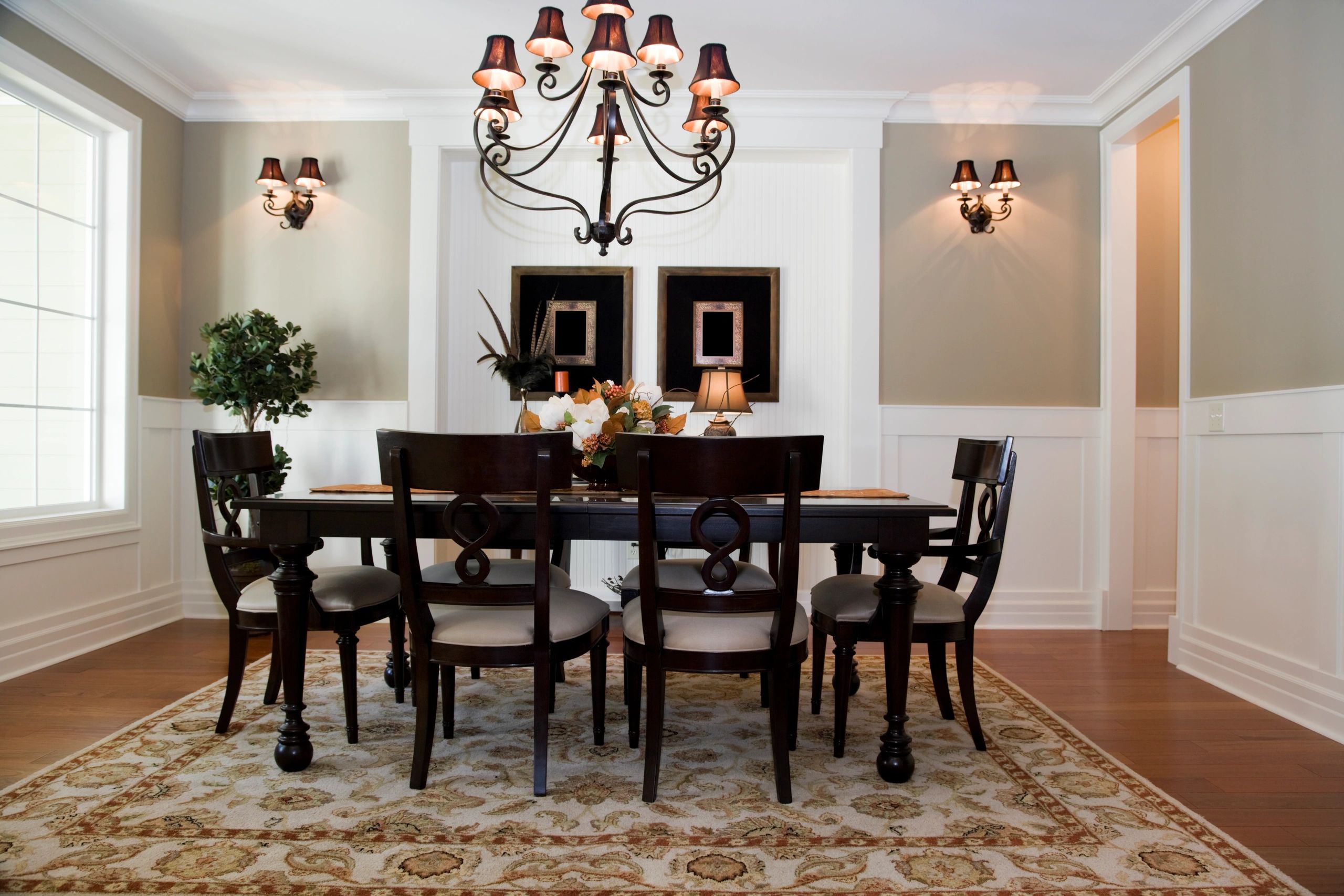 Elite Estate Sales, LLC logo