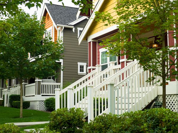 Colorful houses in a lively neighborhood.