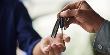Trusted keyholder checking villa entrance in Cala d’Or