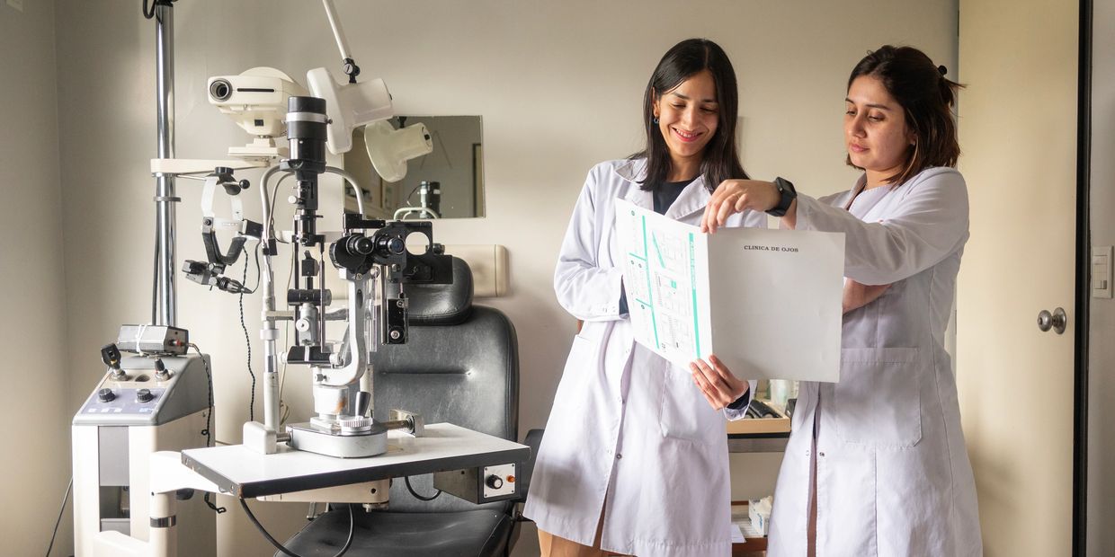 KERATOCONUS INTACS® Surgery 424-478-9157