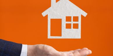 WATERFRONT OPPORTUNITY IN SW CAPE CORAL — UNDER $400K

This property is a TRUE value play! 