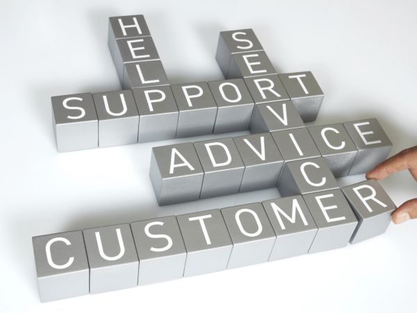 Cubes with customer service-related words.