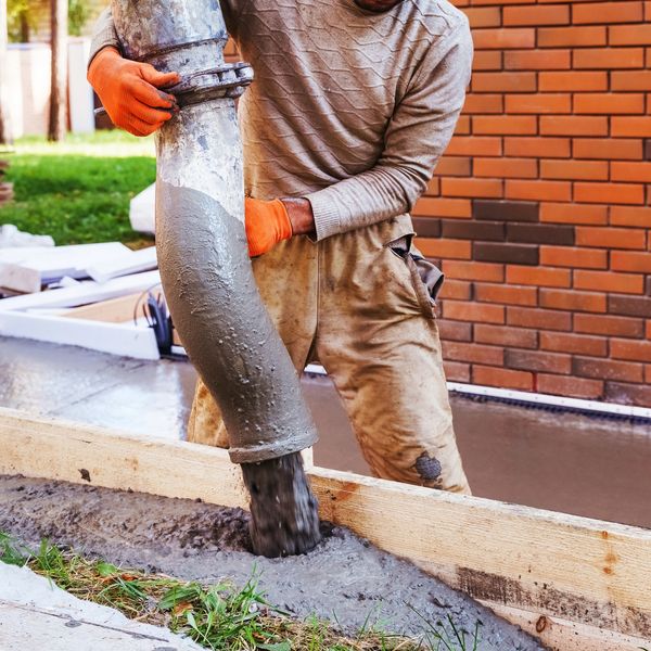 uno truck using a concrete pump mix to pour a project in rock hill south carolina