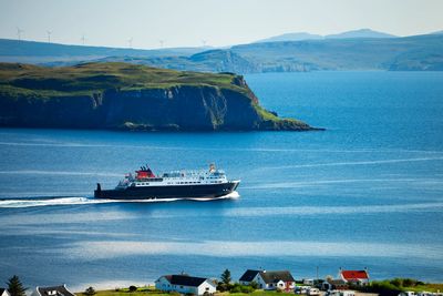 Island Courier - Courier To UK Islands