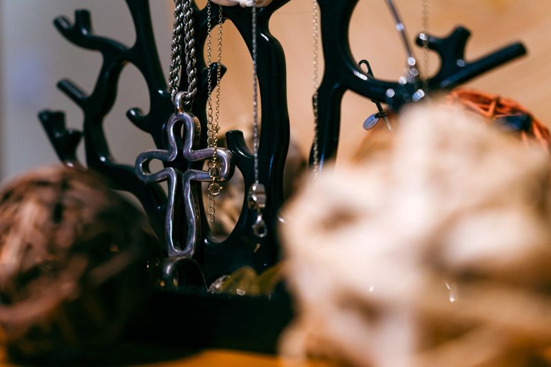 SET OF BEACH NECKLACES AND RINGS AND JEWELERY FOR DECORATION