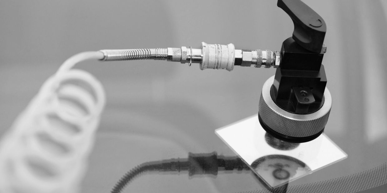 Windshield repair injection 