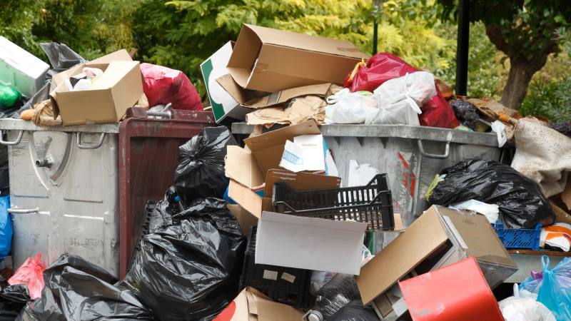 Cheap & Efficient Junk Removal in Mercier