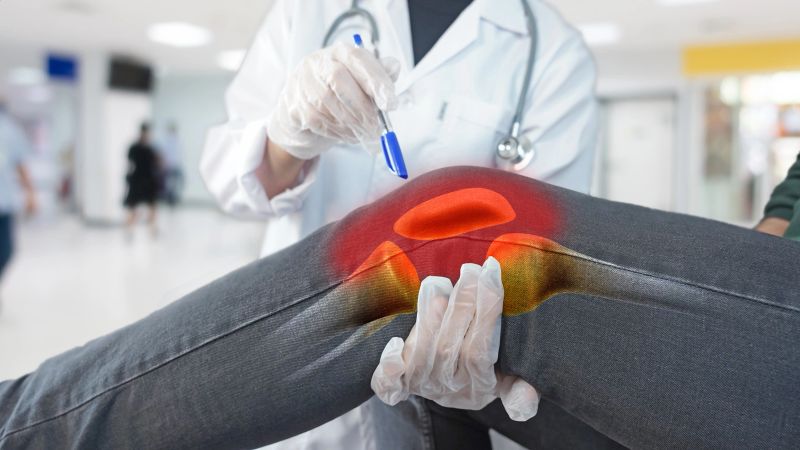 Knee suffering, knee before operation, doctor explaining.