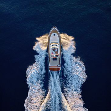yacht cruising in the mexican waters