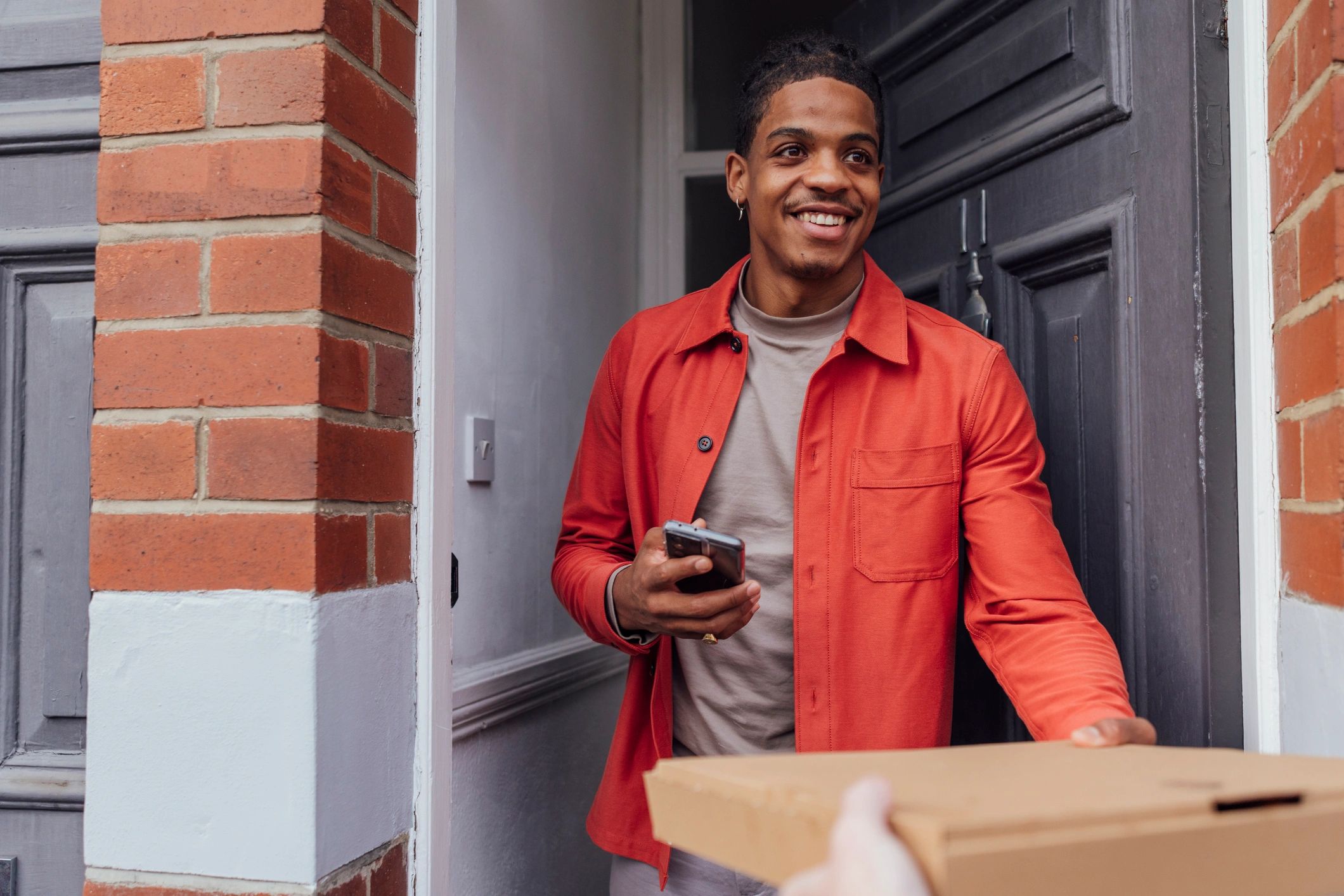 Best Apps for Food Delivery in the UK