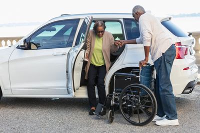 Wheelchair Transportation Services in Lindenhurst, Medical Wheelchair Transportation in Lindenhurst