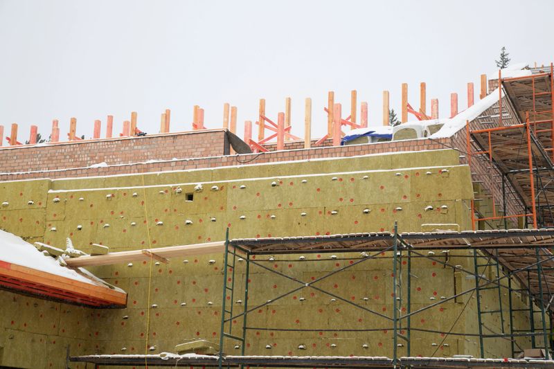 Thermal insulation of the house.Installation of thermal insulation materials.