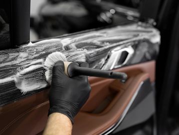 Perfect for those who value a consistently clean, professional appearance and want to protect their 