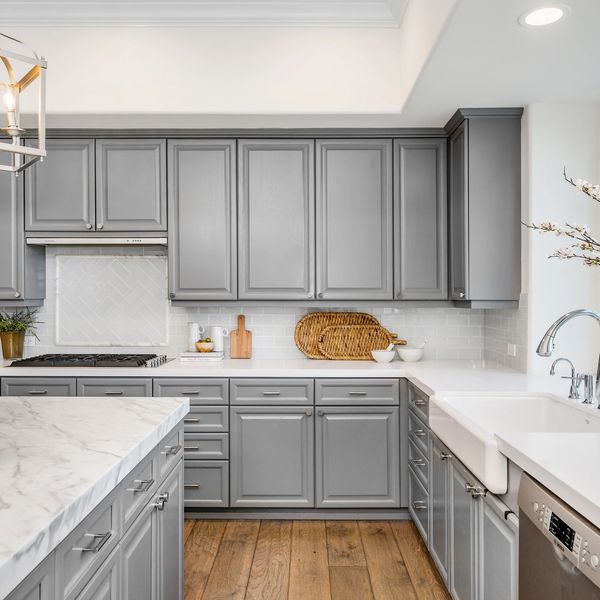 Bend Cabinet Construction & Refinishing