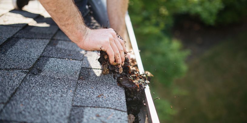 Seamless aluminum gutter installation on residential home in Cleveland Ohio by Barahona Roofing