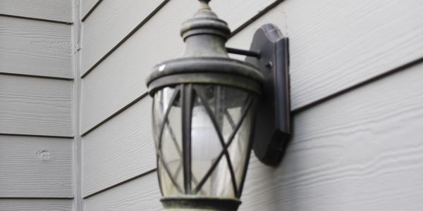 Outside Electric Home Lighting Electrician