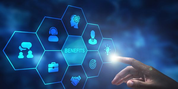 Image representing key benefits and decision support in electronics supply chain software.