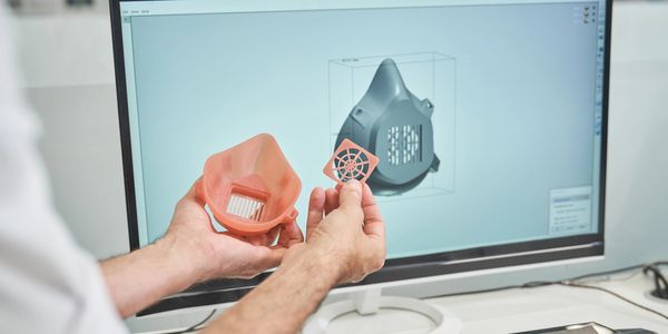 Projeto 3D e impressão de peça.