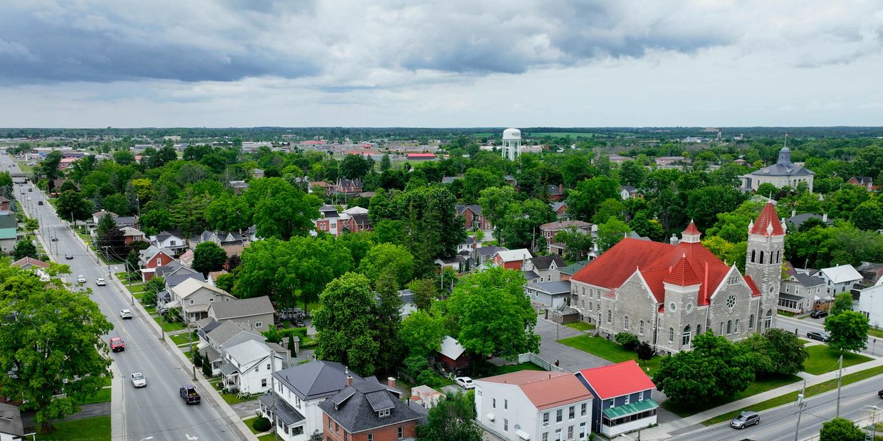 Emergency Garage Door Repairs Stittsville
Garage Door Installation 
Garage Door Services near me
