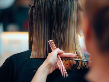 Expert en coupes tendances et modernes pour toutes et tous