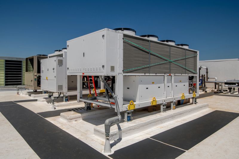 Fans and ducts for commercial HVAC