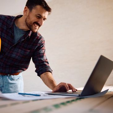 Site manager checking emails 