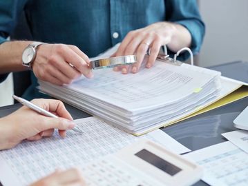 Organize, track, & manage your finances so your business runs smoothly & stays on top of numbers.
