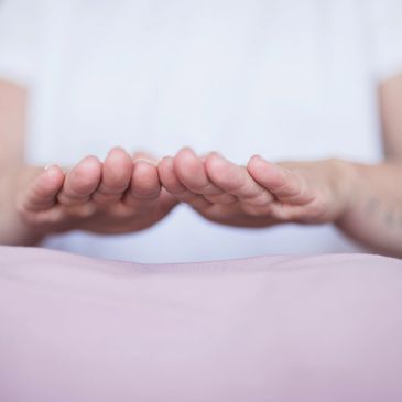 Energy healing session at West Lakes, ideal for Tea Tree Gully clients.
