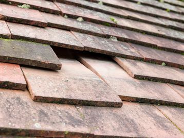 Storm Damage, Wind damage, Hail Damage, Blistering, Decking, Roof components, Re-roof, Roofing, Roof