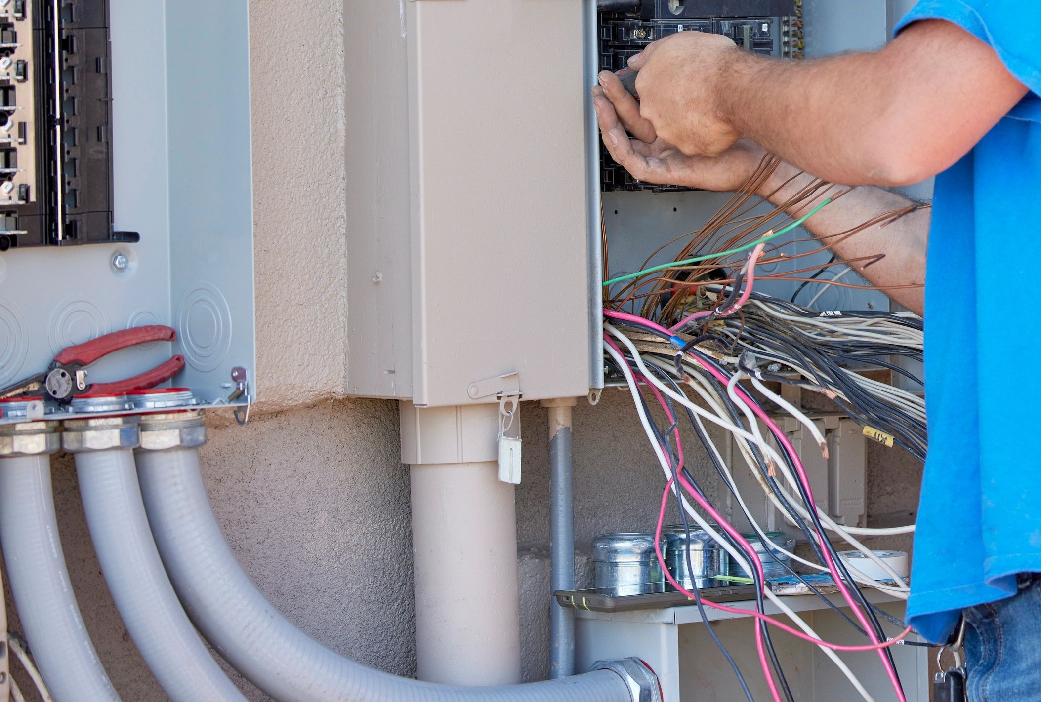 LJS Electrical Services logo